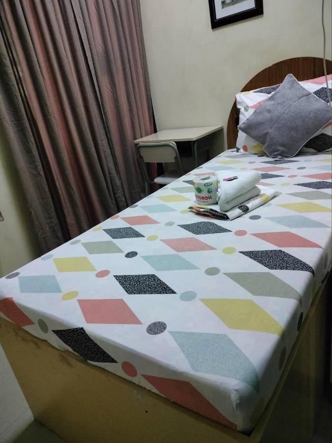Heart Hotel And Services Dumaguete City Екстер'єр фото