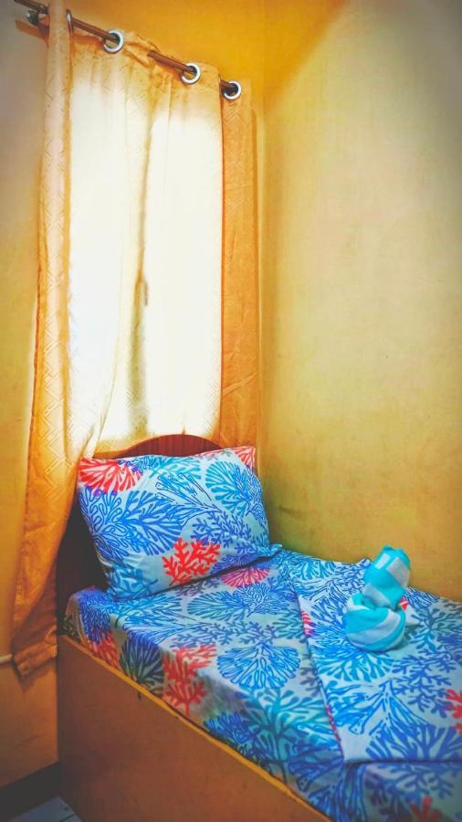Heart Hotel And Services Dumaguete City Екстер'єр фото