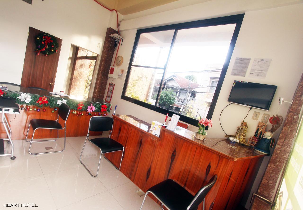 Heart Hotel And Services Dumaguete City Екстер'єр фото
