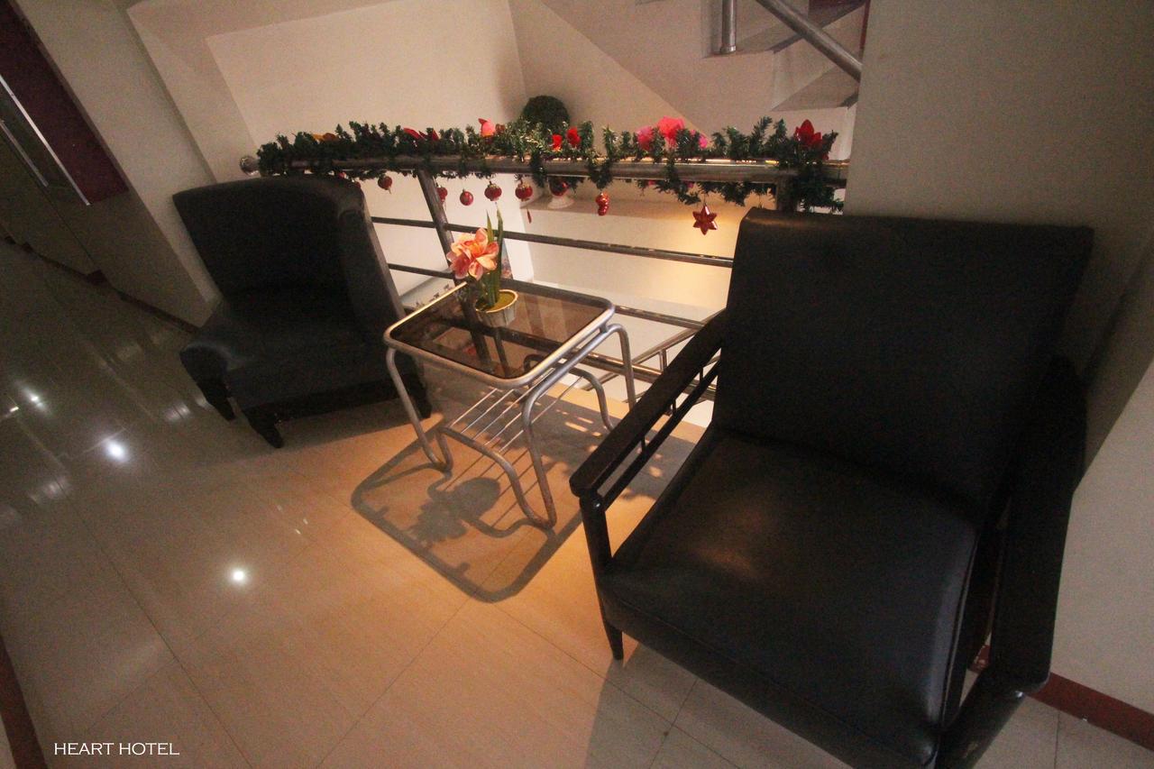 Heart Hotel And Services Dumaguete City Екстер'єр фото