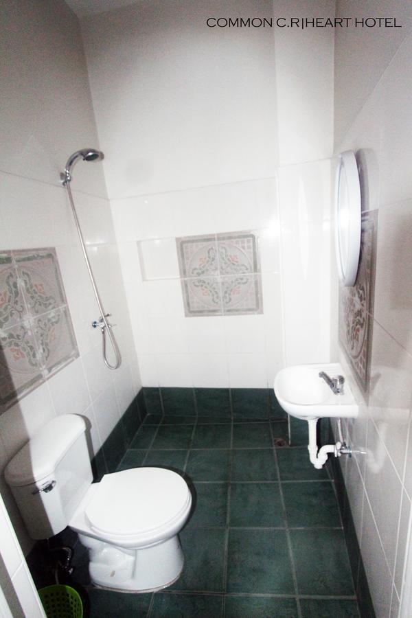 Heart Hotel And Services Dumaguete City Екстер'єр фото