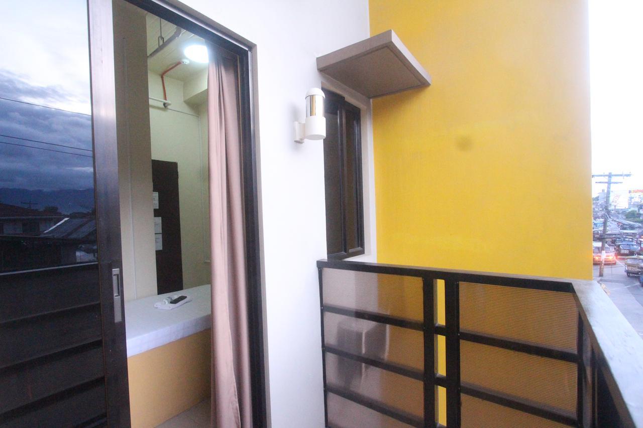 Heart Hotel And Services Dumaguete City Екстер'єр фото